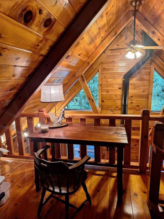 Neshannock Creekside Log Cabin Volant Bagian luar foto